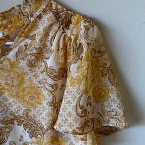 Joie Yellow and Cream Floral Blouse size Small, excellent condition